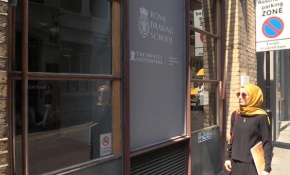 Prens Charles'tan Türk mimara ödül