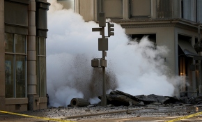 Patlayan buhar borusu New York’ta paniğe yol açtı