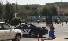 Erbil'de valilik binasına silahlı saldırı