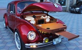 Klasik otomobiller modifiye edilerek yeniden hayat buluyor