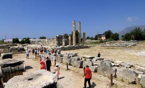 3 bin yıllık geçmişiyle Letoon Antik Kenti'nde tarihe yolculuk