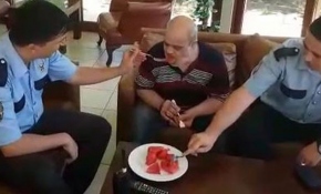 İstanbul polisinden alkışlanacak hareket