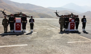 Nurcan Karakaya ve 11 aylık bebeği için tören düzenlendi