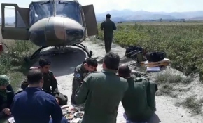 Helikopter arıza yaptı, köylüler Mehmetçiğin yardımına koştu