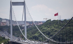 FSM Köprüsü'nde kaza: 2 şerit trafiğe kapatıldı