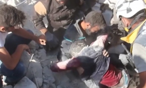 İdlib'de çoğu kadın ve çocuk 17 kişi enkaz altından kurtarıldı