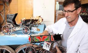 27 yıldır minyatür araç yapıyor