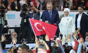 AK Parti'de büyük kongre için geri sayım başladı