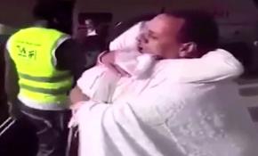 Suriyeli kardeşler 7 yıl sonra hacda karşılaştı