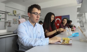 Bilim şampiyonları devlet üniversitelerine sınavsız giriyor