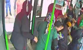 Bursa'da otobüste fenalaşan kadını şoför hastaneye yetiştirdi