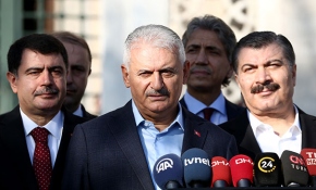 TBMM Başkanı Yıldırım, bayram namazını Süleymaniye Camii'nde kıldı