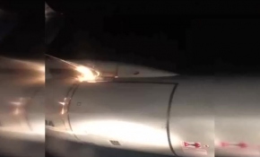 Motoru alev alan uçak paniğe neden oldu