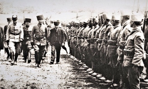 TSK'dan "Süngülerin ucunda adım adım zafere" videosu