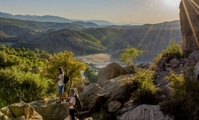 Huzura kavuşan Lice kırsalında doğa yürüyüşü