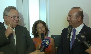Bakan Çavuşoğlu'ndan Yunan Bakana: Bizi hedef almıyorlar, endişelenmeyin