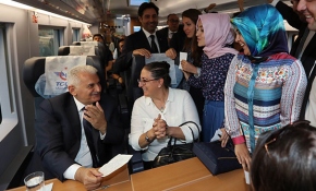 TBMM Başkanı Yıldırım'ın tren anısı kırdı geçirdi