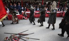 Balıkesir'de çeyrek asırdır "Tülütabak" gösterisi yapılıyor