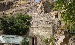 Ankara Kalesi'nin tarihi sığınağı müze olmayı bekliyor