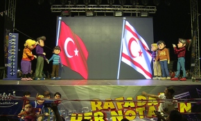 KKTC’de Rafadan Tayfa rüzgarı