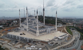Çamlıca Camii'nin yüzde 98'i tamamlandı