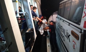Sahil Güvenlik ekipleri 16 göçmeni kurtardı