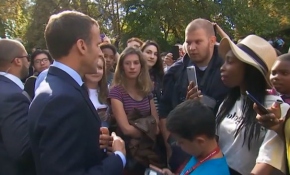 Fransa Cumhurbaşkanı Macron işsiz genci azarladı