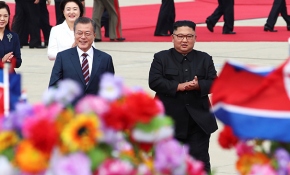 Güney Kore ve Kuzey Kore liderleri Pyongyang'da buluştu