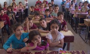 Afrinli çocuklar yıllar sonra okullarına kavuştu