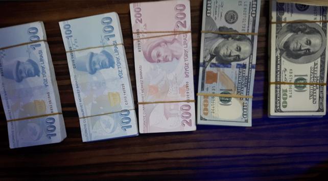 FETÖ'nün gizli bölmesinden yüklü miktarda para çıktı