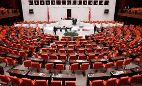 Siyasi partilerde kamp dönemi başladı