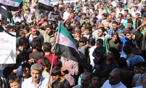 İdlibliler rejimin alıkoyduğu sivillere özgürlük istedi