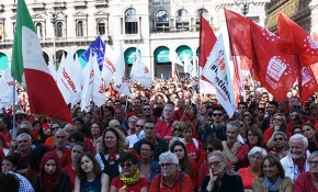 İtalya'da ırkçılık ve yabancı düşmanlığı protesto edildi