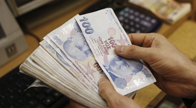 Borçlarını yeniden yapılandıranlar için ilk taksit ödeme süresi uzatıldı