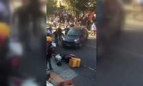 Aracını vatandaşların üzerine böyle sürdü