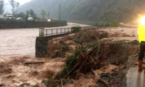 Trabzon'da sağanak sonrası taşkın ve heyelan