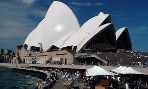 Avustralya 3 büyük kenti göçmenlere kapatmayı planlıyor