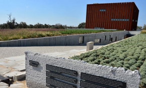 Dünyanın en önemli çağdaş arkeoloji müzelerinden "Troya Müzesi" açıldı