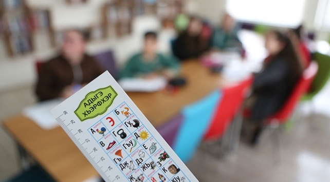 Çerkesçe Çorum'da seçmeli ders olarak okutuluyor