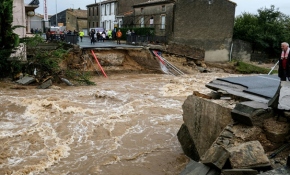 Fransa'da şiddetli yağışlar can aldı: 13 ölü