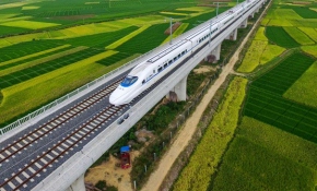 Avrupa ve Asya'daki 60 ülke demiryolu ile birbirine bağlanacak