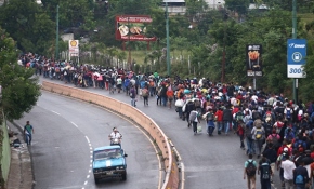 Honduras'tan ABD'ye göçmen akını sürüyor