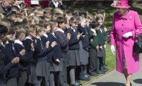 İngiltere'deki okullarda tepki çeken konuşma yasağı uygulaması