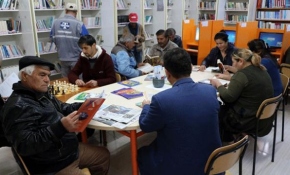 1 saat kitap okuyana ücretsiz çay, kahve ve bisiklet turu