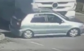 Kör noktaya denk gelen araç metrelerce sürüklendi