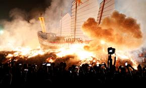 Tayvan'da yüz yıldır yaşatılan tekne yakma ritüeline yoğun ilgi