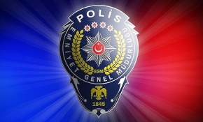 Emniyet Genel Müdürlüğünden trafikte telefon kullanımıyla ilgili kamu spotu