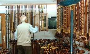 El emeği bastonlarında farklı tasarımlara imza atıyor