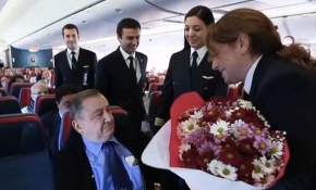 THY'den uçakta Öğretmenler Günü kutlaması