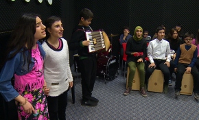 Görme engelli ortaokul öğrencileri koro kurdu